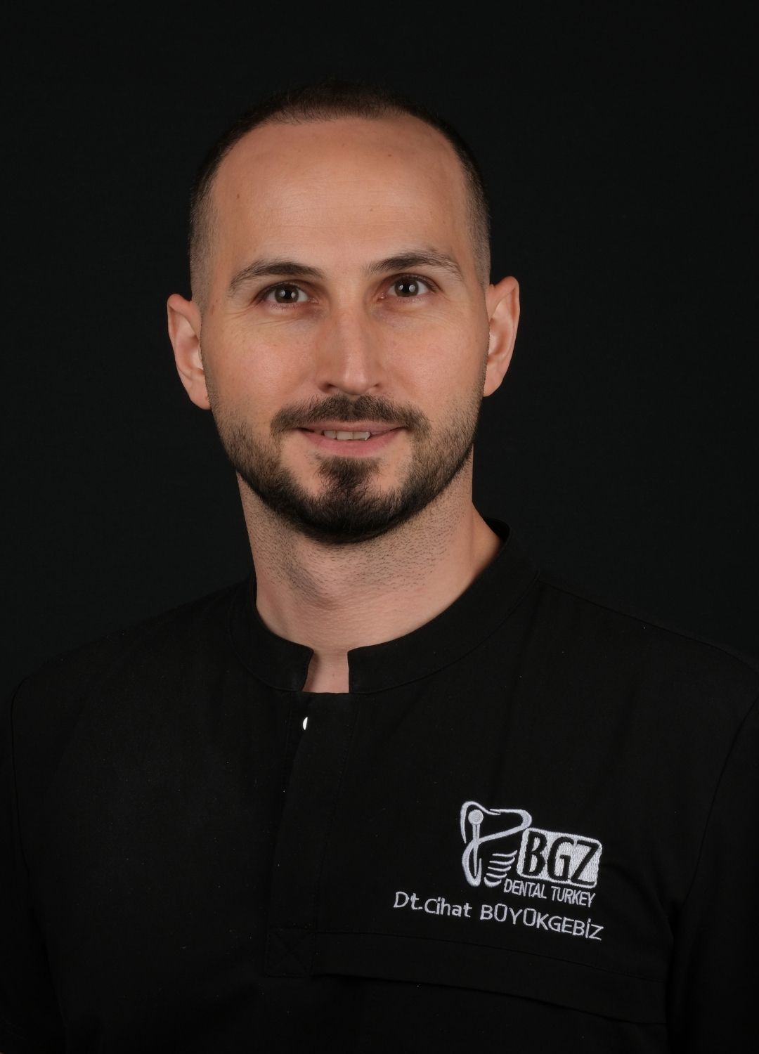 Dr. Cihat Büyükgebiz