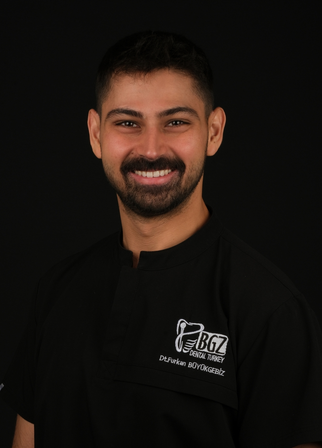 Dr. Furkan Büyükgebiz